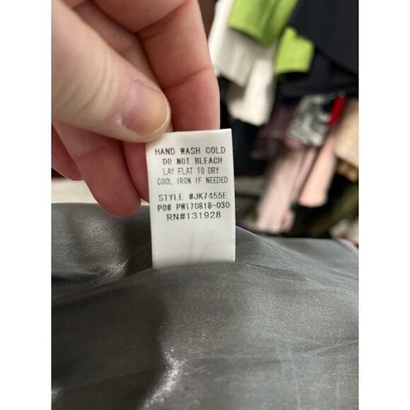 Wishlist wool blend quilted vest with herringbone design - Picture 7 of 10